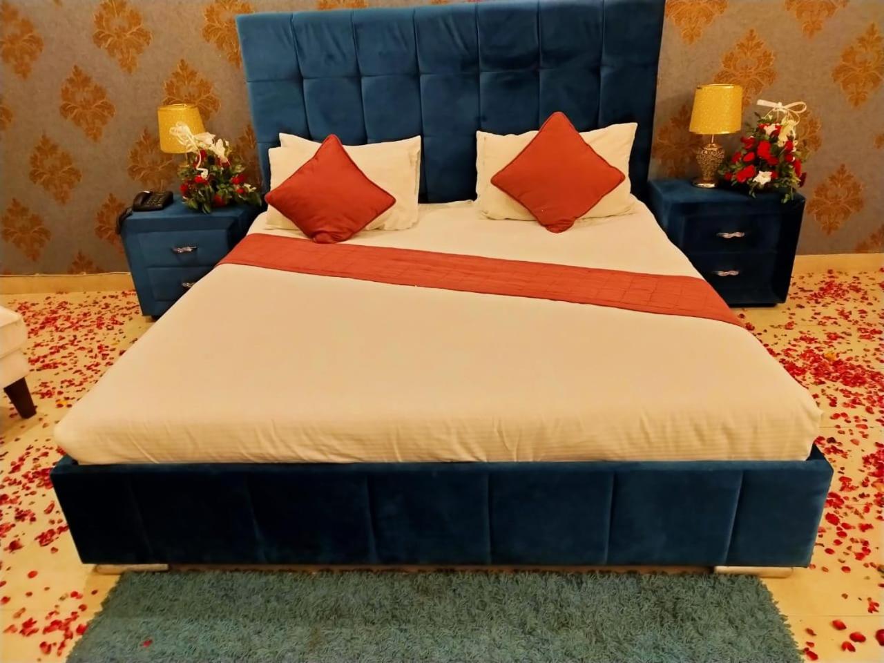 Westin Suites Lahore Habitación foto